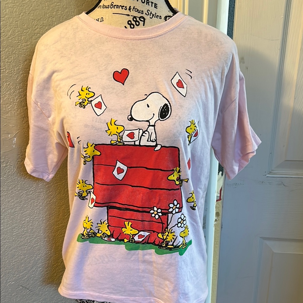 Peanuts Pink Short Sleeve Tee with Cartoon Dog Design